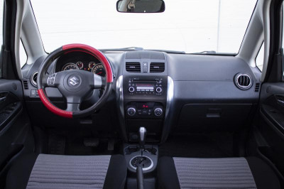Suzuki SX4 1.6 AT (112 л. с.)