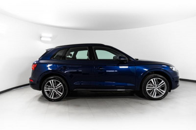 Audi Q5 2.0 TFSI S tronic quattro (249 л.с.)