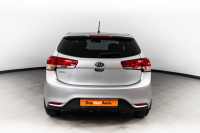 Kia Rio Хетчбэк 1.4 MT (107 л. с.)