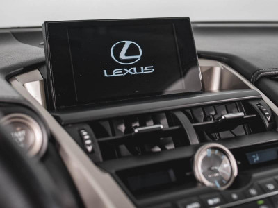Lexus NX 200 2.0 CVT (151 л.с.) 4WD