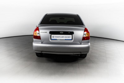 Hyundai Accent 1.5 AT (102 л.с.)