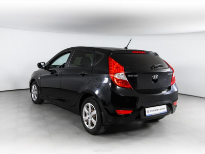 Hyundai Solaris Хетчбек 1.4 AT (107 л. с.)