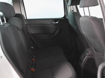 ŠKODA Yeti 1.2 TSI DSG (105 л. с.)