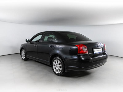 Toyota Avensis 2.0 AT (147 л. с.)