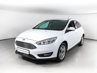 Ford Focus Хетчбэк 1.6 Ti-VCT MT (125 л. с.)