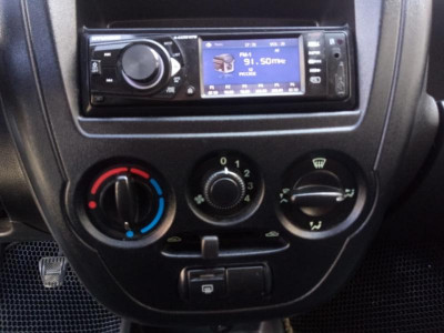 LADA Granta седан 1.6 MT 8кл (82 л. с.)