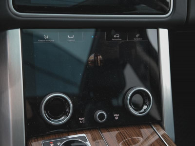 Land Rover Range Rover 4.4d AT (339 л.с.) 4WD