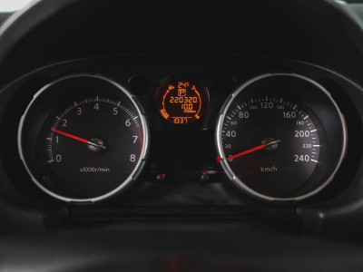Nissan Qashqai 2.0 CVT FWD (140 л. с.)