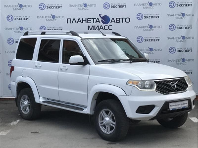 УАЗ Patriot 2.7 MT (134,6 л. с.)