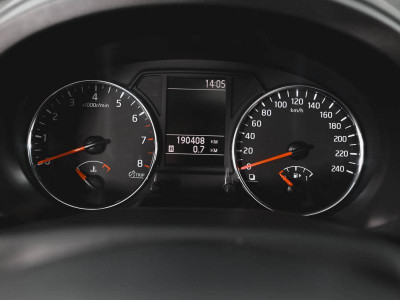 Nissan X-Trail 2.0 CVT AWD (141 л. с.)