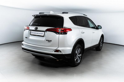 Toyota RAV4 2.0 CVT 4WD (146 л. c.)