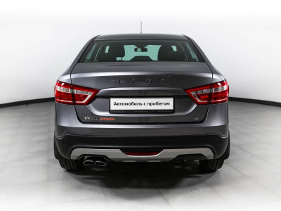 LADA Vesta Cross 1.8 MT (122 л.с.)