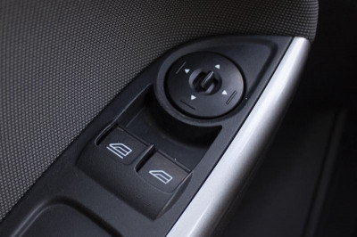 Ford Focus 1.6 PowerShift (125 л. с.)