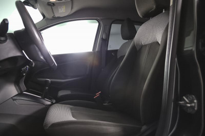 Ford EcoSport 1.6 МТ (122 л. с.)