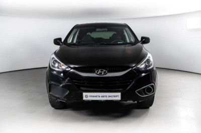 Hyundai ix35 2.0 AT 2WD (150 л. с.)