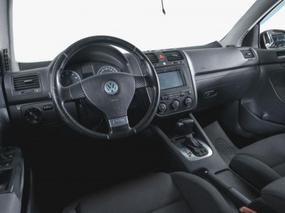 Volkswagen Golf 1.4 TSI DSG (140 л. с.)