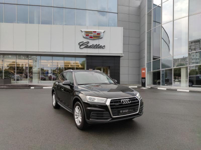 Audi Q5 2.0 TFSI S tronic quattro (249 л.с.)