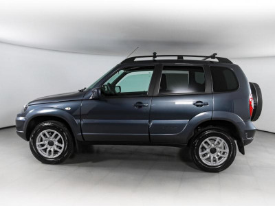 LADA Niva 1.7 MT (79,6 л. с.)