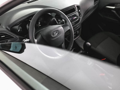 LADA Vesta 1.6 MT (106 л. с.)