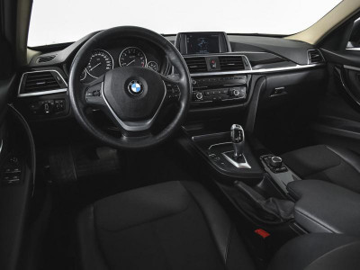 BMW 3 серия 320i AT (184 л. с.)