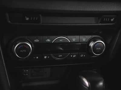Mazda 3 1.5 AT (120 л.с.)