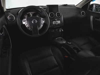 Nissan Qashqai 2.0 CVT 4WD (140 л. с.)