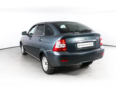 LADA Priora 1.6 MT 16 кл (Евро-3) (98 л. с.)