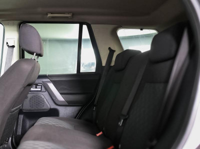 Land Rover Freelander 2.2 TD MT (160 л. с.)