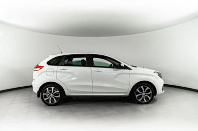 LADA XRAY 1.8 AMT (122 л. с.)