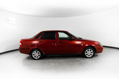 LADA Priora 1.6 MT 16 кл (Евро-3) (98 л. с.)