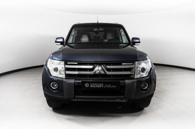 Mitsubishi Pajero 3.8 AT (250 л. с.)