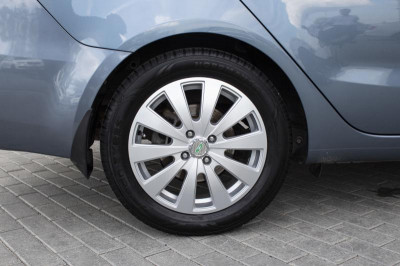 Kia Rio 1.6 6MT (123 л. с.)