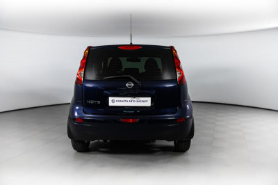 Nissan Note 1.6 AT (110 л. с.)