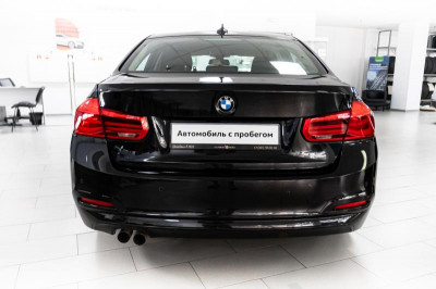 BMW 3 серия 320i AT (184 л. с.)