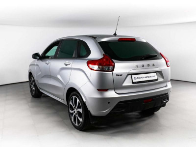 LADA XRAY 1.8 MT (122 л.с.)