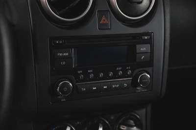 Nissan Qashqai 1.6 MT (114 л. с.)