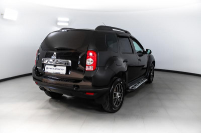 Renault Duster 1.6 MT (102 л. с.)