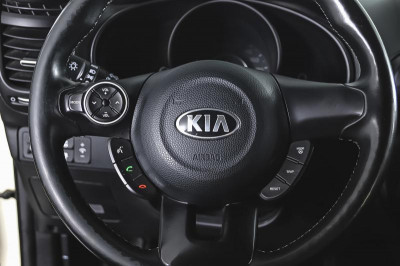 Kia Soul 1.6 MT (124 л.с.)