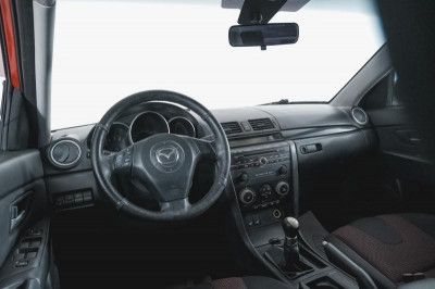 Mazda 3 2.0 MT (150 л. с.)