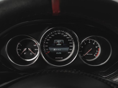 Mercedes-Benz CLS AMG CLS 63 AMG Speedshift MCT 4Matic (557 л. с.)