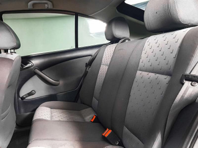 ŠKODA Octavia 1.6 MT (102 л. с.)