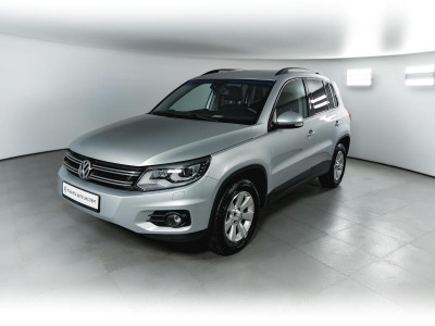 Volkswagen Tiguan 2.0d AT (140 л.с.) 4WD