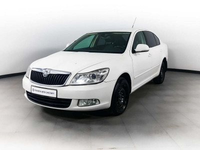 ŠKODA Octavia 1.6 MPI AT (102 л. с.)