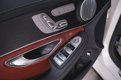 Mercedes-Benz C-Класс седан C 43 AMG 4MATIC (367 л. с.)