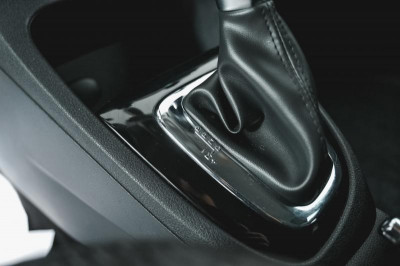 Renault Kaptur 1.6 X-tronic (114 л. с.)
