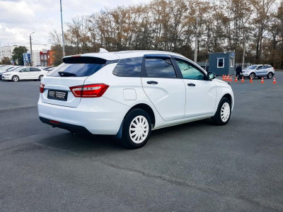 LADA Vesta SW 1.6 MT (106 л.с.)