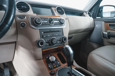 Land Rover Discovery 3.0 TD AT (245 л. с.)