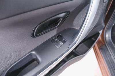 Kia ceed 1.4 MT (100 л. с.)