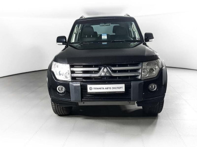 Mitsubishi Pajero 3.0 AT AWD (178 л. с.)