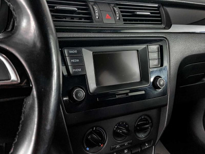 ŠKODA Rapid 1.6 MT (90 л. с.)